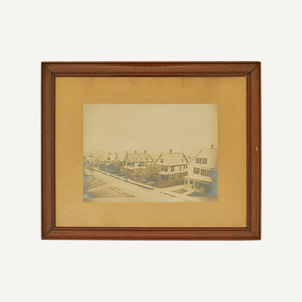 ANTIQUE FRAMED PHOTOGRAPH