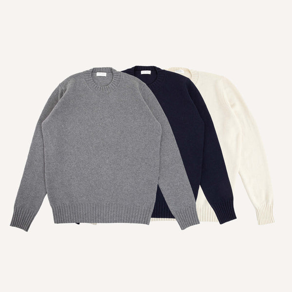 PLAIN GOODS CASHMERE CREWNECK SWEATER