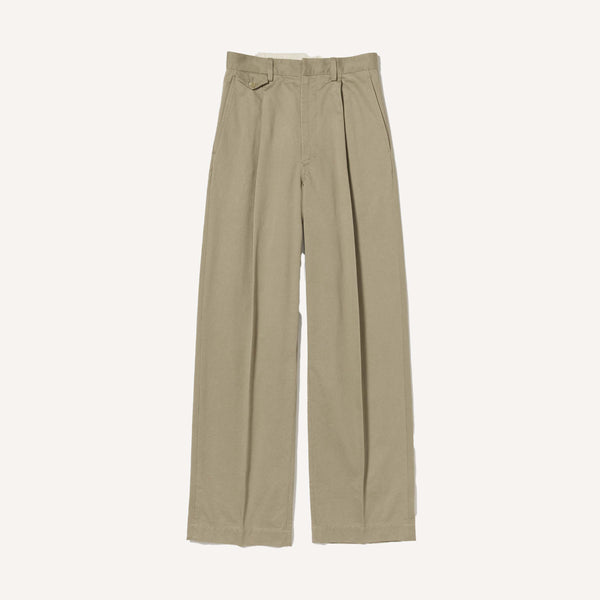 AURALEE WASHED FINX ONE-TUCK CHINOS